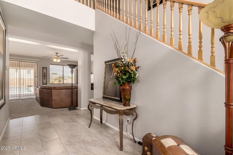 26272 73rd Dr, Peoria, AZ 85383