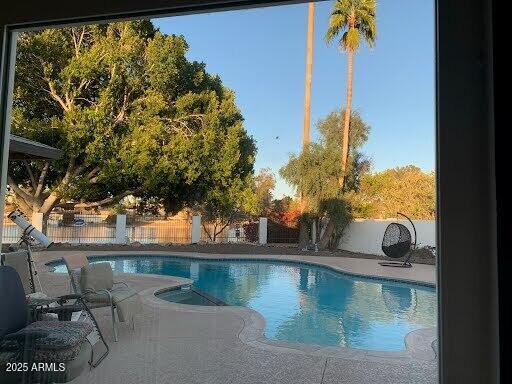 2628 Mendoza Cir, Mesa, AZ 85202