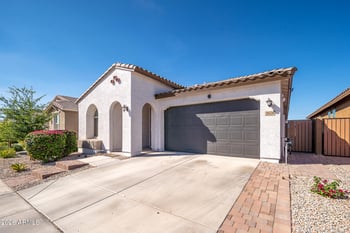 2628 Huntington Dr, Phoenix, AZ 85041