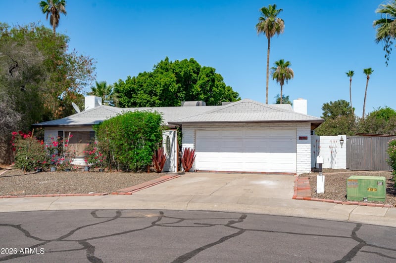 2628 W Mendoza Cir, Mesa, AZ 85202