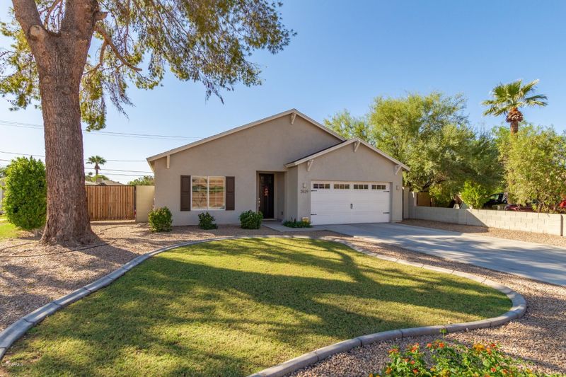2629 E Fairmount Ave, Phoenix, AZ 85016