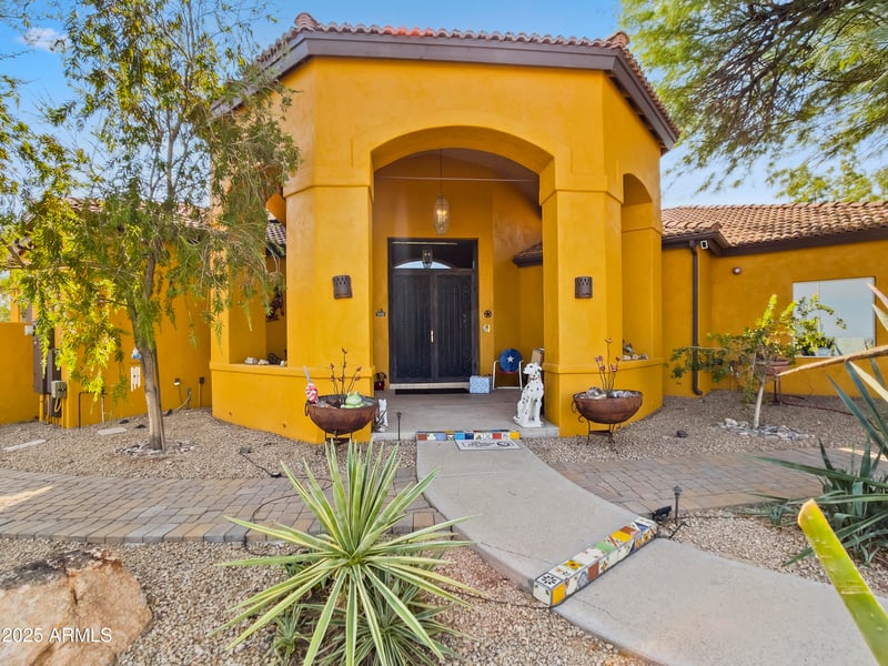 2629 Hall Cir, Mesa, AZ 85203