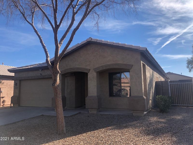 263 E Cheyenne Rd, San Tan Valley, AZ 85143