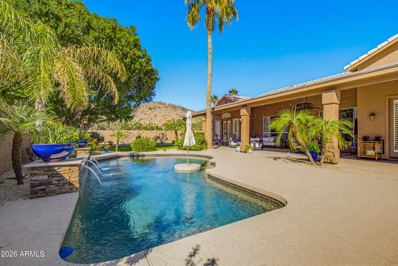 2630 E Silverwood Dr, Phoenix, AZ 85048
