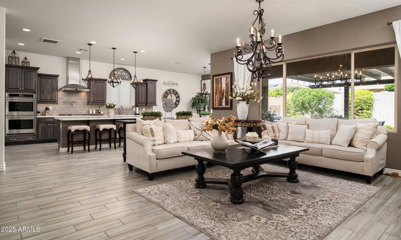 2630 Moura Dr, Phoenix, AZ 85085