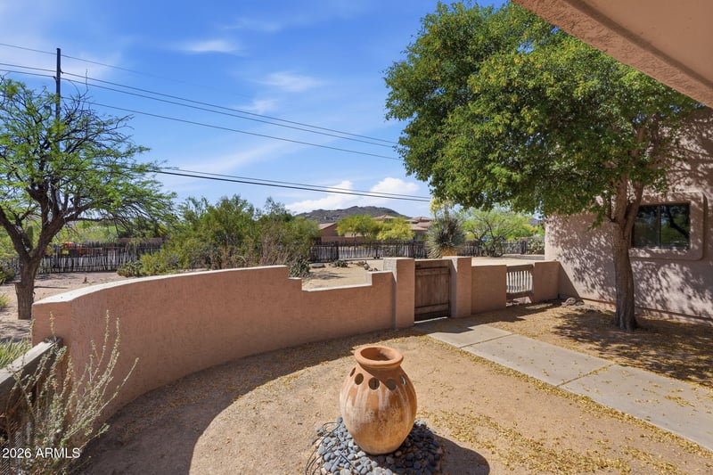 2630 W Irvine Rd, Phoenix, AZ 85086