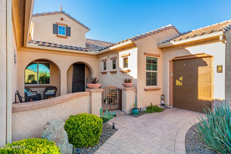 26309 W Firehawk Dr, Buckeye, AZ 85396