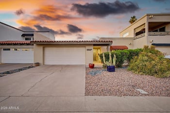 2631 Beekman Pl, Phoenix, AZ 85016