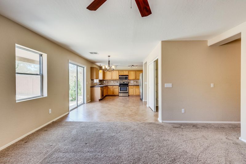 2631 E Olivine Rd, San Tan Valley, AZ 85143