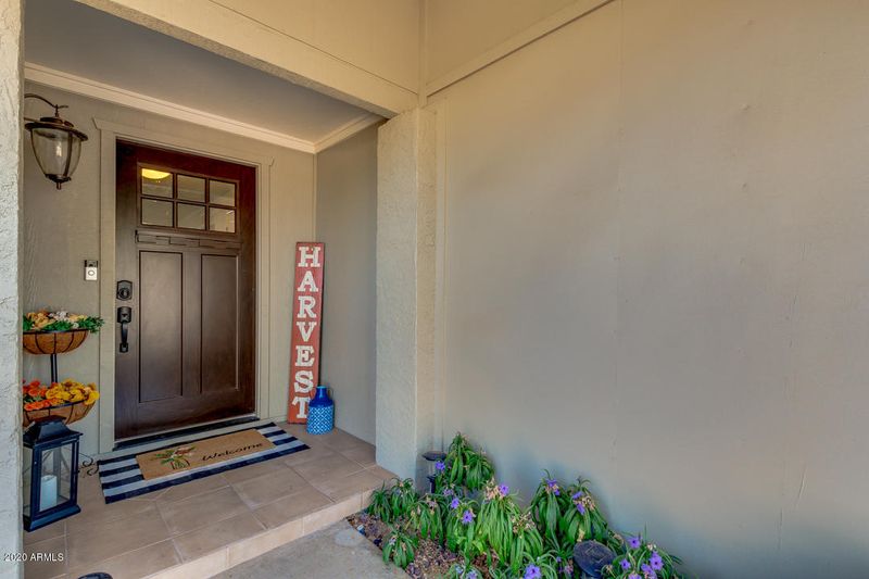 2631 E Sahuaro Dr, Phoenix, AZ 85028