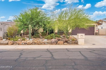 2631 Vista Dr, Phoenix, AZ 85032