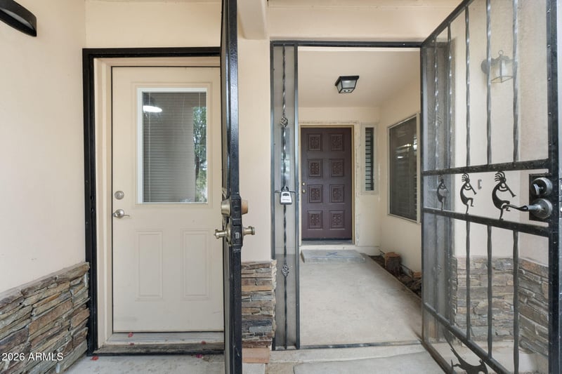 2631 E Vista Dr, Phoenix, AZ 85032