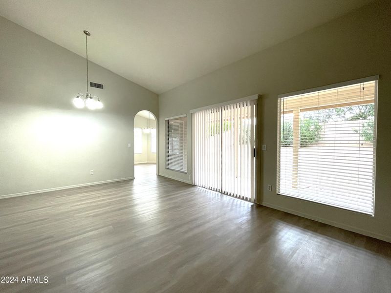 2631 N 66th St, Mesa, AZ 85215