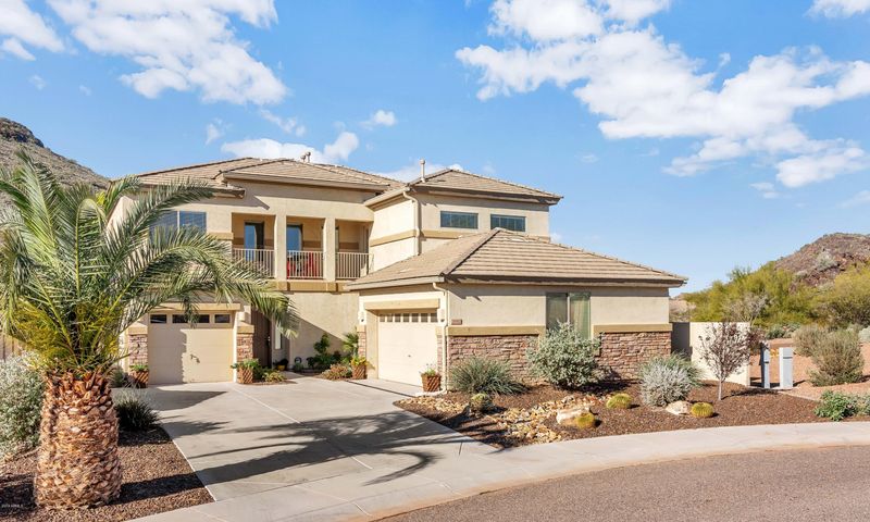26312 N 55th Dr, Phoenix, AZ 85083