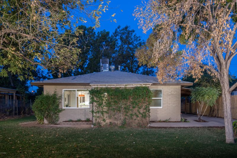 2632 N 30th Pl, Phoenix, AZ 85008