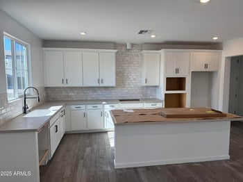 26327 24th Glen, Phoenix, AZ 85085