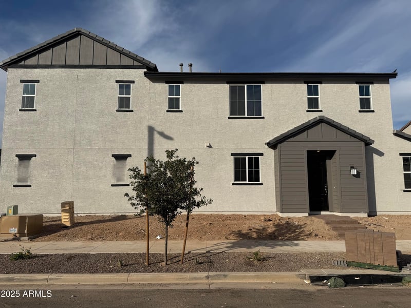 26327 24th Glen, Phoenix, AZ 85085