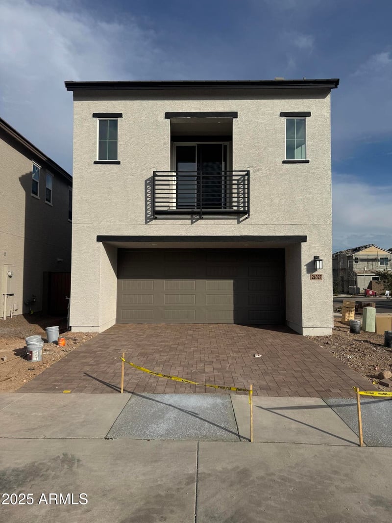 26327 24th Glen, Phoenix, AZ 85085