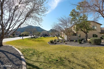 26329 Babbling Brook Dr, Phoenix, AZ 85083