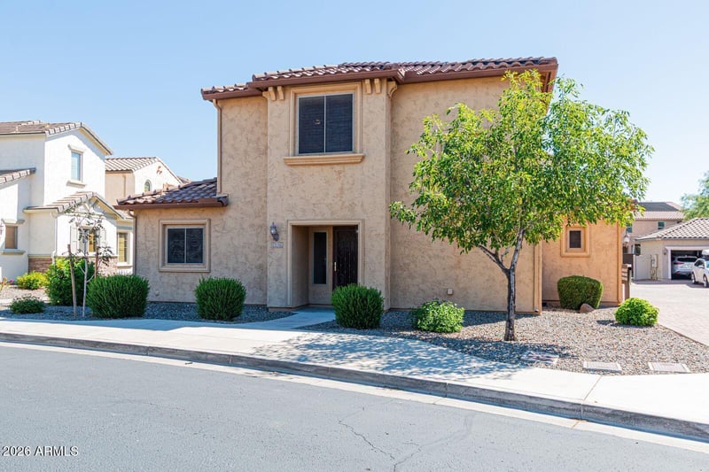 26329 Babbling Brook Dr, Phoenix, AZ 85083