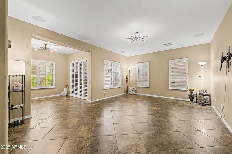26329 N Babbling Brook Dr, Phoenix, AZ 85083