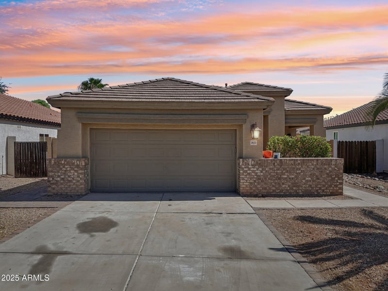 2633 Calle Del Norte Dr, Gilbert, AZ 85296