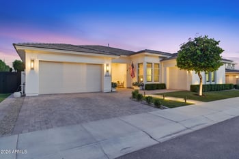 2633 Geronimo St, Gilbert, AZ 85295