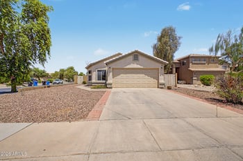 2633 81st Ln, Phoenix, AZ 85043