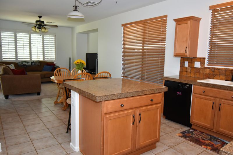 2633 W Bisbee Way, Phoenix, AZ 85086