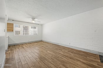 2633 W Rose Ln #B114, Phoenix, AZ 85017