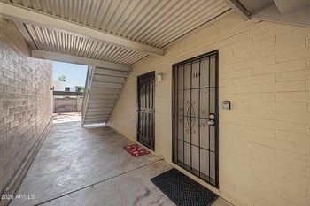 2633 W Rose Ln #B114, Phoenix, AZ 85017