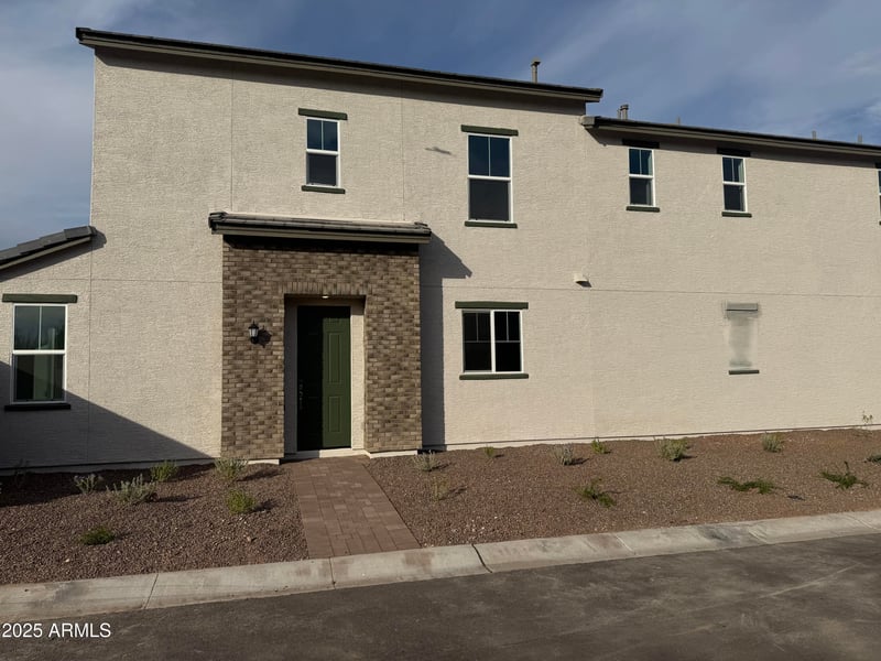 26330 24th Glen, Phoenix, AZ 85085