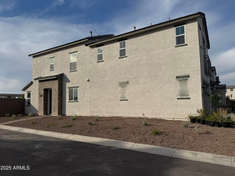 26330 24th Glen, Phoenix, AZ 85085