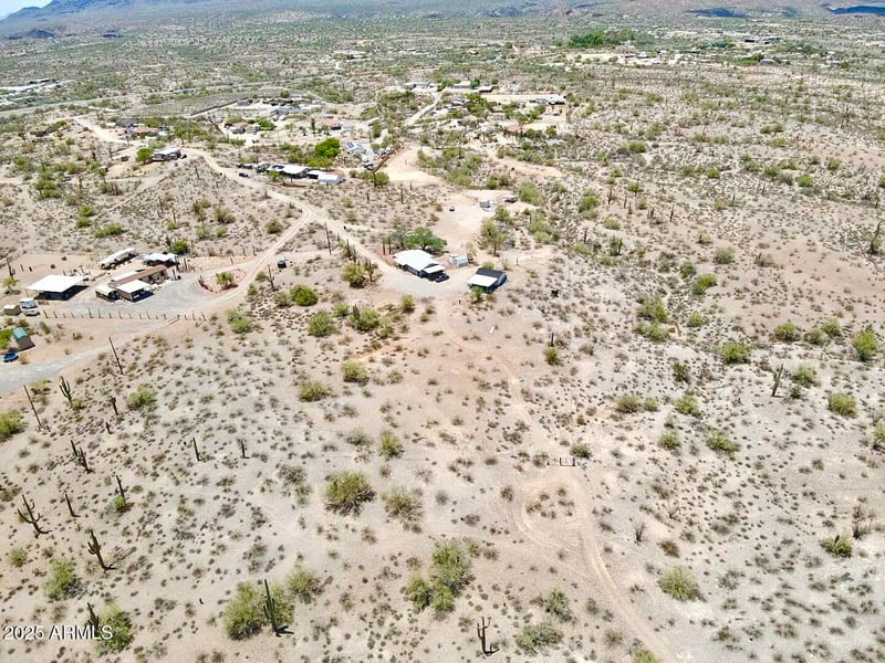 26331 Rockaway Hills Dr, Morristown, AZ 85342