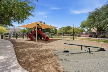 2634 Del Rio St, Gilbert, AZ 85295