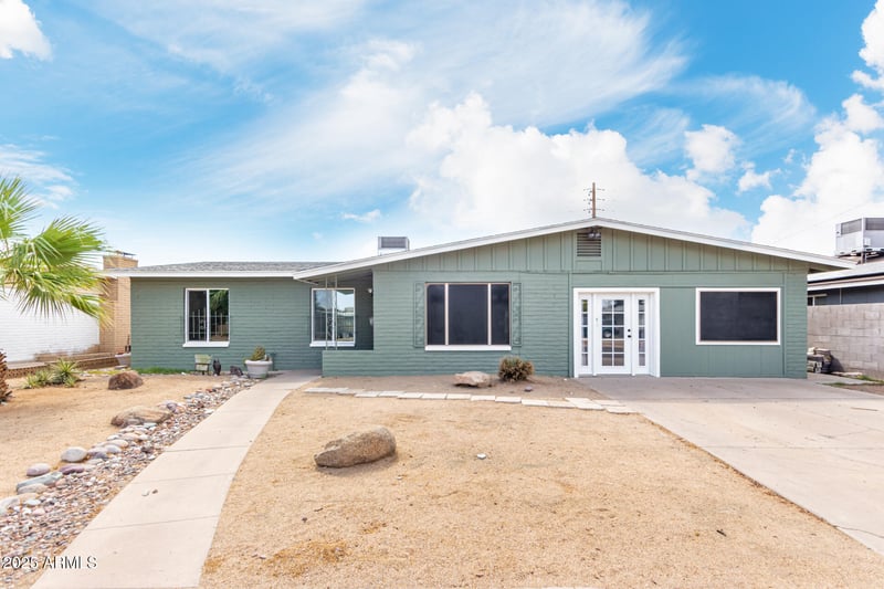 2634 Elm St, Tempe, AZ 85282