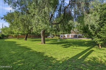 2634 52nd St, Phoenix, AZ 85008