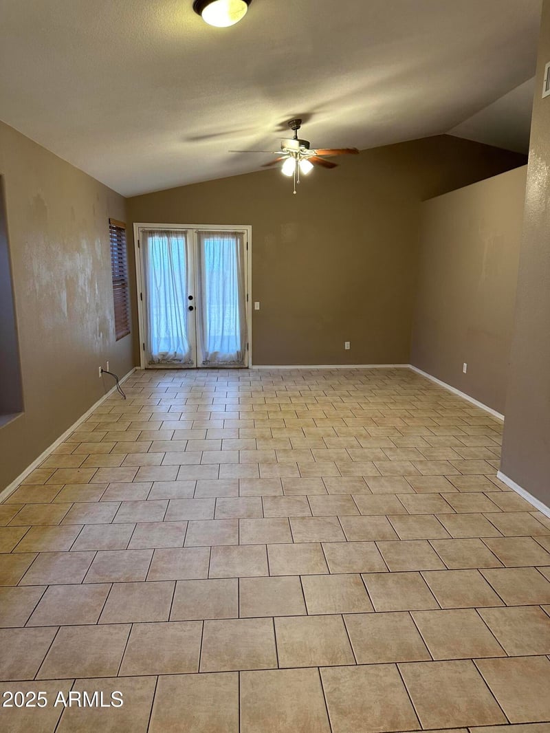 2634 Saffron Cir, Mesa, AZ 85215