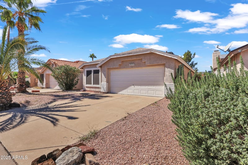 2634 Saffron Cir, Mesa, AZ 85215