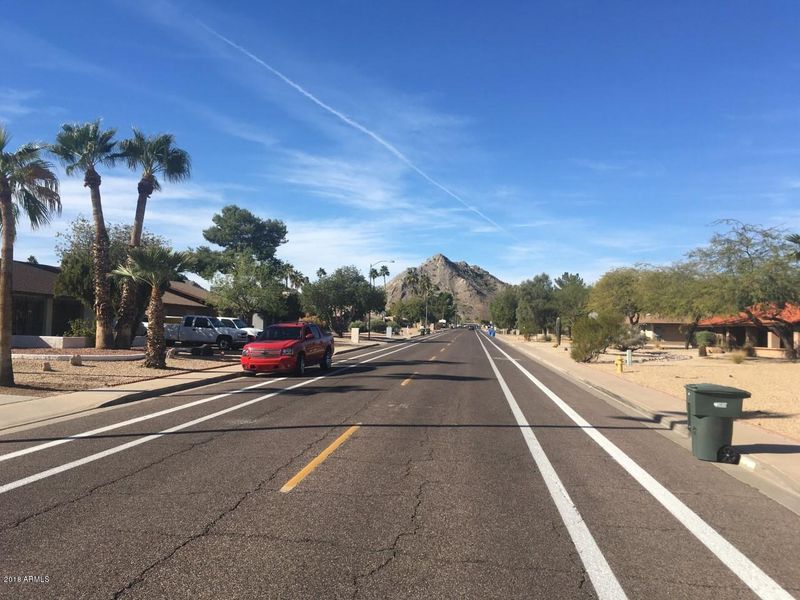 2635 E Cholla St, Phoenix, AZ 85028