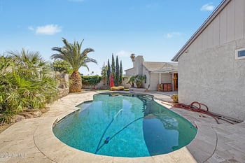 2635 Brooks Cir, Mesa, AZ 85202