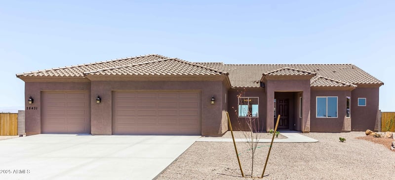 26350 2nd St, Phoenix, AZ 85085