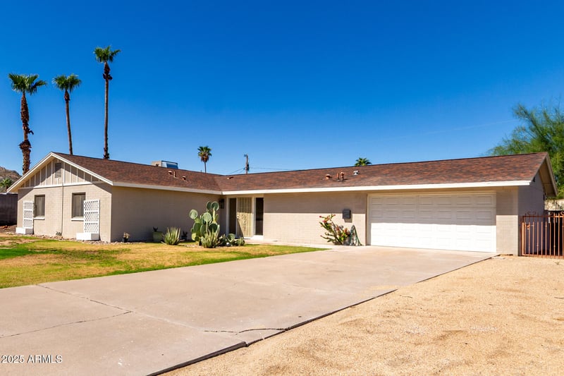 2636 Brown St, Phoenix, AZ 85028