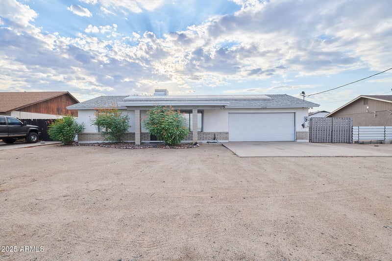 2636 Campo Bello Dr, Phoenix, AZ 85032