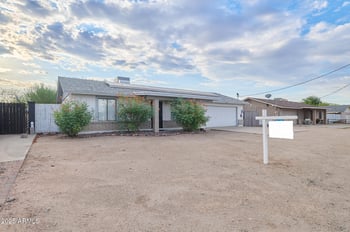 2636 Campo Bello Dr, Phoenix, AZ 85032
