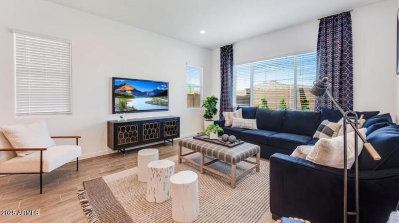 26367 79th Dr, Peoria, AZ 85383