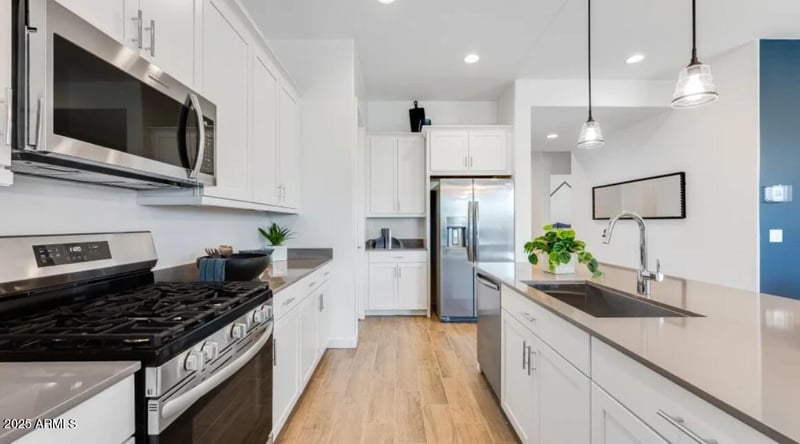 26367 79th Dr, Peoria, AZ 85383