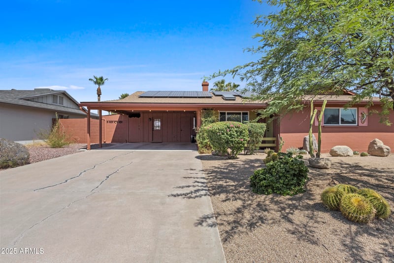 2637 Holbrook Ln, Tempe, AZ 85282
