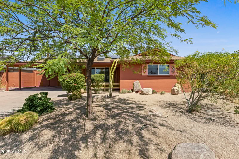 2637 Holbrook Ln, Tempe, AZ 85282