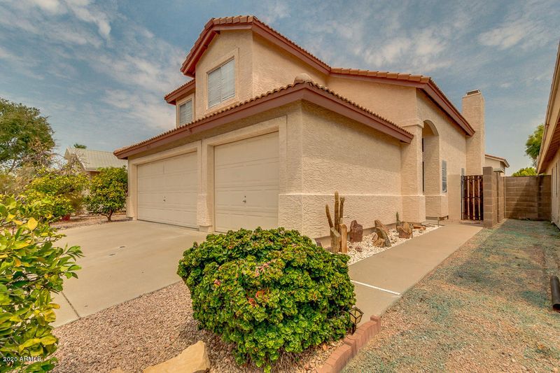 2637 N Saffron Cir, Mesa, AZ 85215
